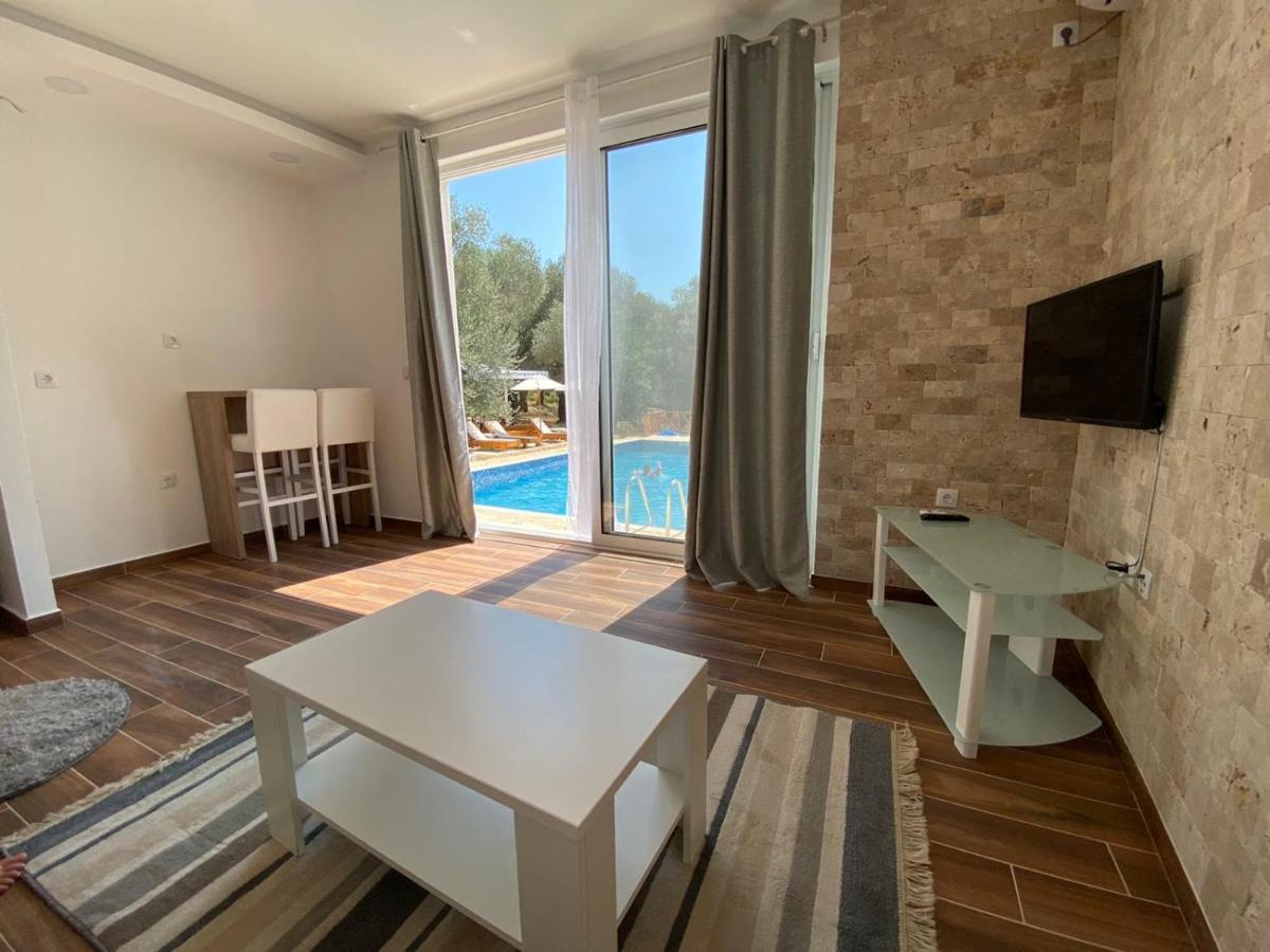 Eman Resort Улцинь Екстер'єр фото